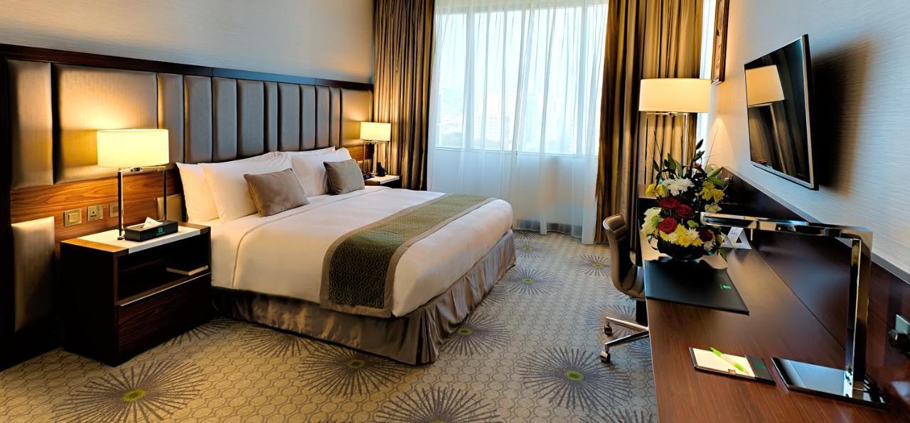 Holiday Suites Al Aziziah Mekka Buitenkant foto
